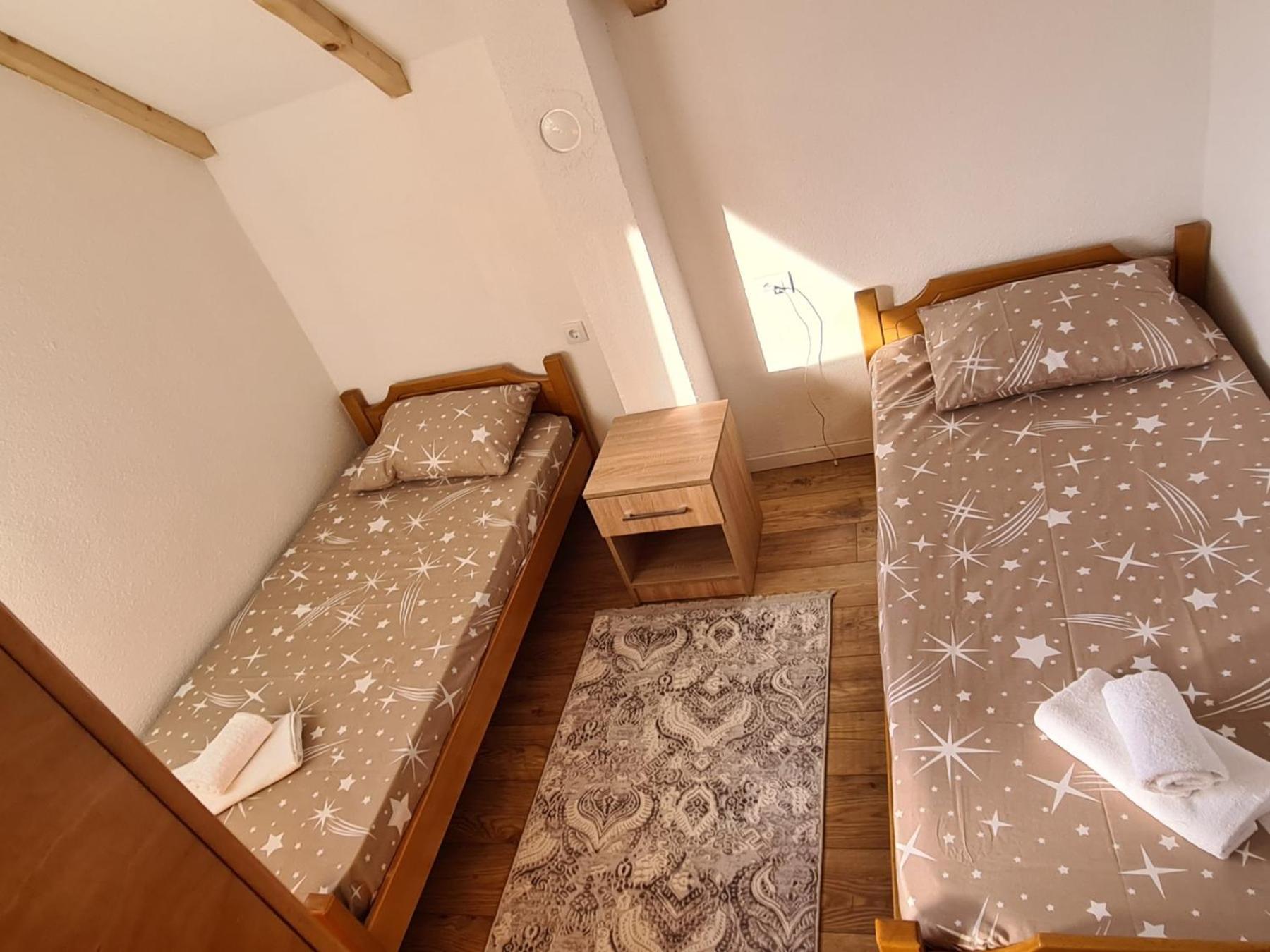 Bungalows Malagic Gusinje Dış mekan fotoğraf
